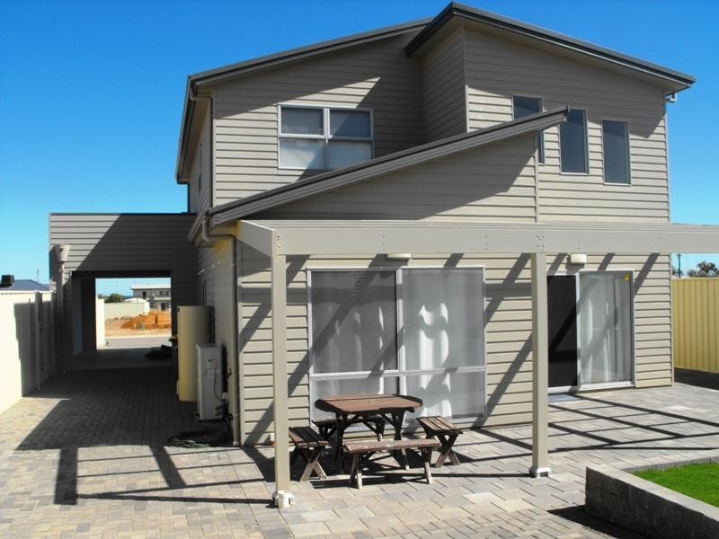 4 Farrell Road, North Shores, Wallaroo SA 5556