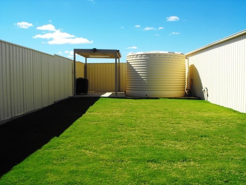 4 Farrell Road, North Shores, Wallaroo SA 5556