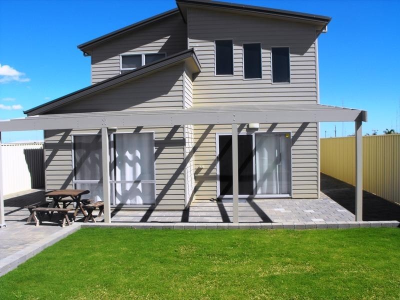 4 Farrell Road, North Shores, Wallaroo SA 5556