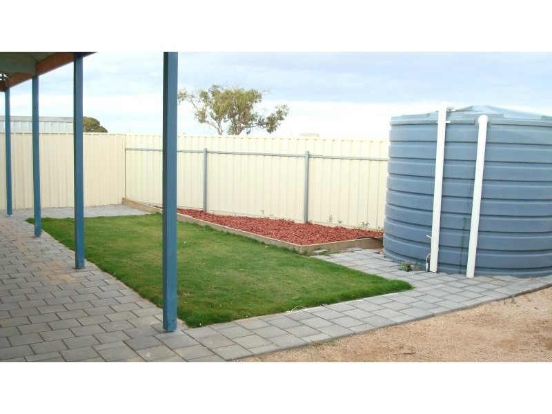 16 Clarke Street, Wallaroo SA 5556