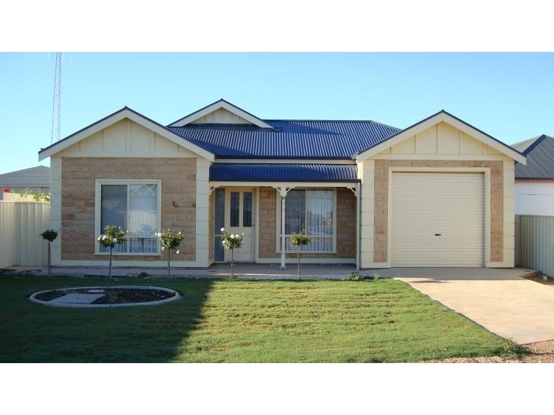 16 Clarke Street, Wallaroo SA 5556