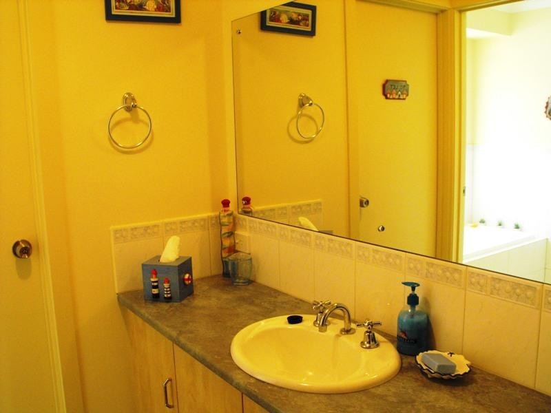 3 Minnipa Drive, Port Hughes SA 5558