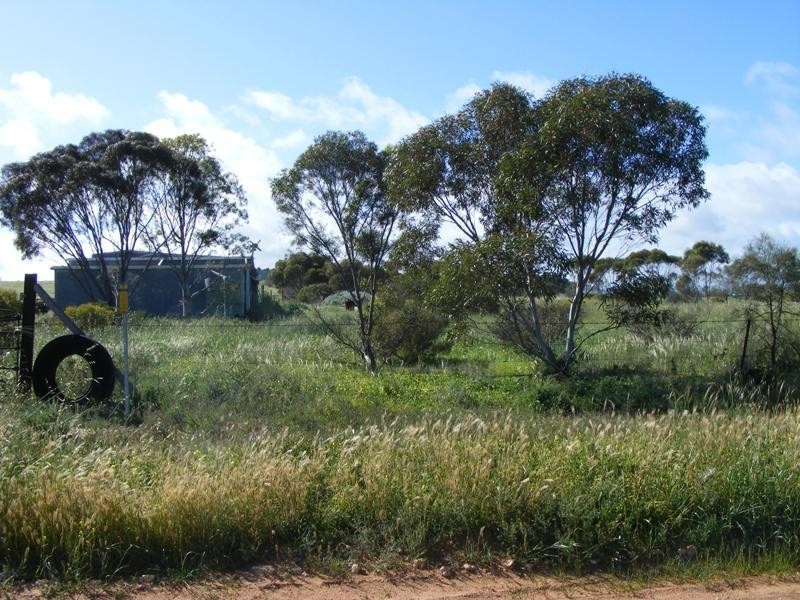 221 s Hobbs Road, Port Broughton SA 5522