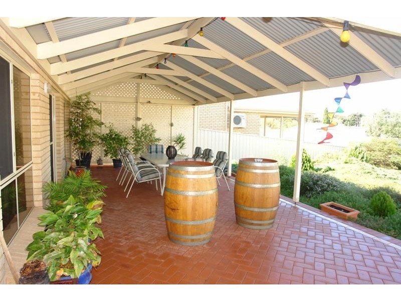 21 Tipara Court, Moonta Bay SA 5558