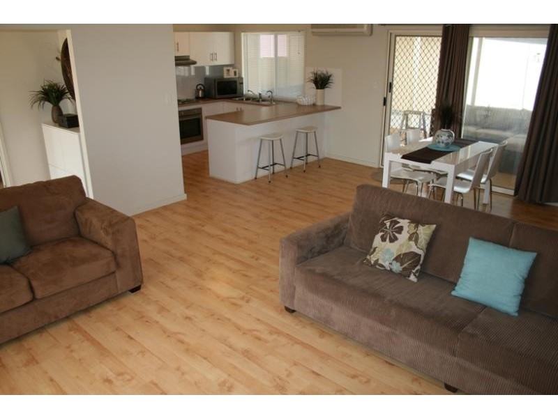 3 Loller Street, Moonta Bay SA 5558