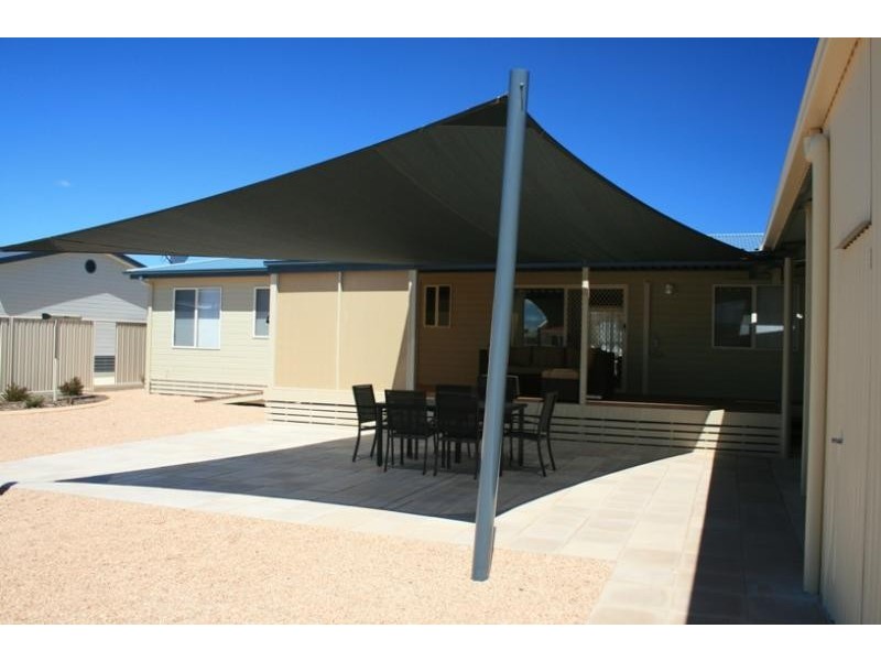 3 Loller Street, Moonta Bay SA 5558