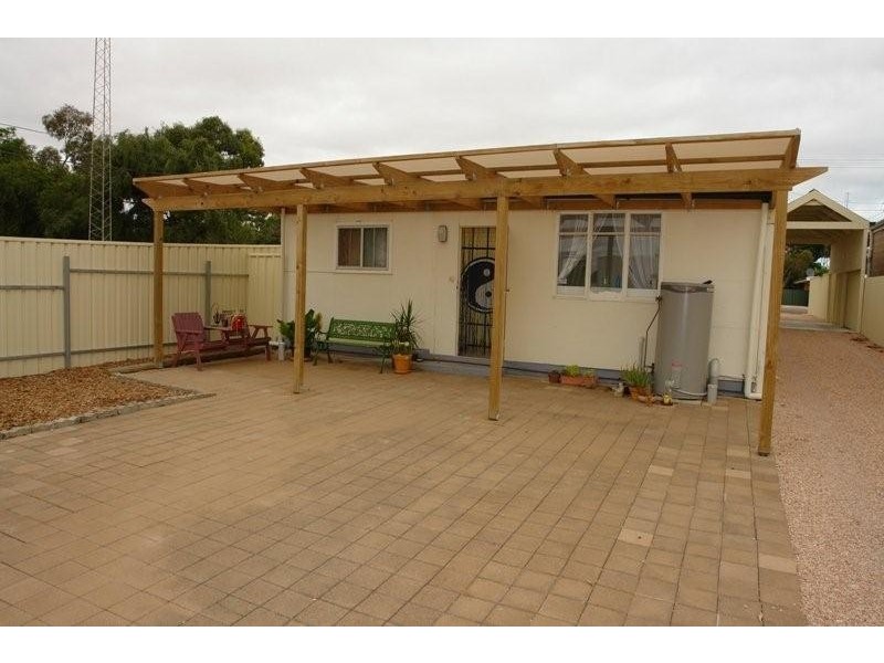 76 Caroline Street, Moonta SA 5558