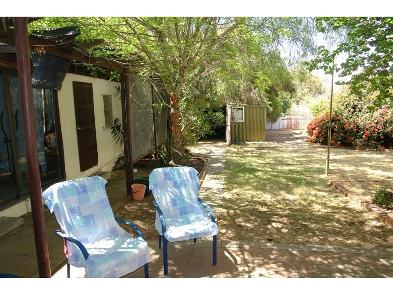 5 Olive Place, Moonta Bay SA 5558