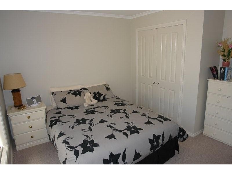 9 Clayton Street, Moonta Bay SA 5558