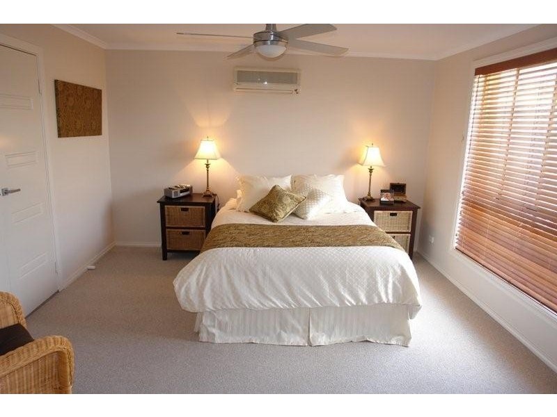 9 Clayton Street, Moonta Bay SA 5558