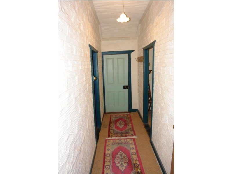 601 Mitchell Street, Moonta Mines SA 5558