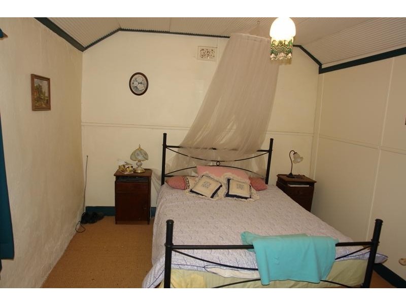 601 Mitchell Street, Moonta Mines SA 5558