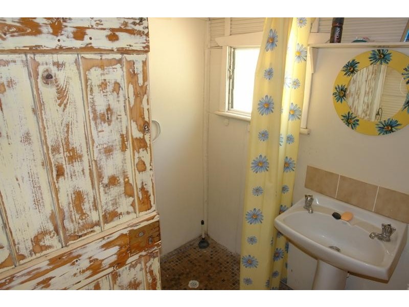 601 Mitchell Street, Moonta Mines SA 5558