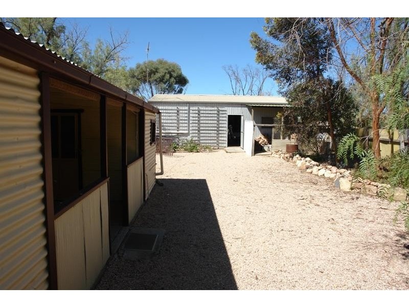 601 Mitchell Street, Moonta Mines SA 5558