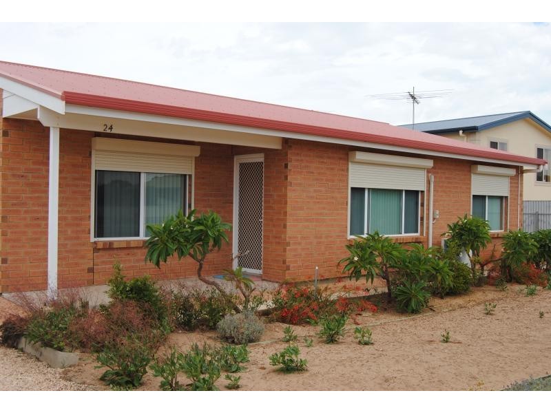 24 Kulpara Street, Port Clinton SA 5570