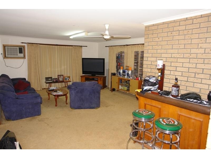 100 Bay Road, Moonta Bay SA 5558