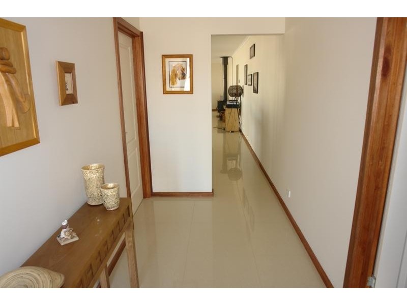 1 Quintrell Street, Moonta Bay SA 5558