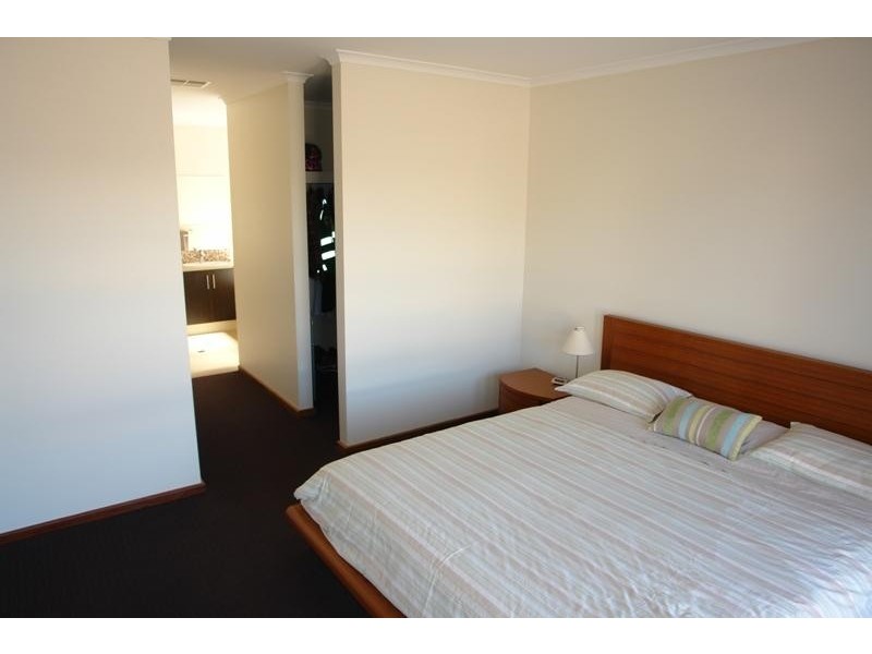 1 Quintrell Street, Moonta Bay SA 5558