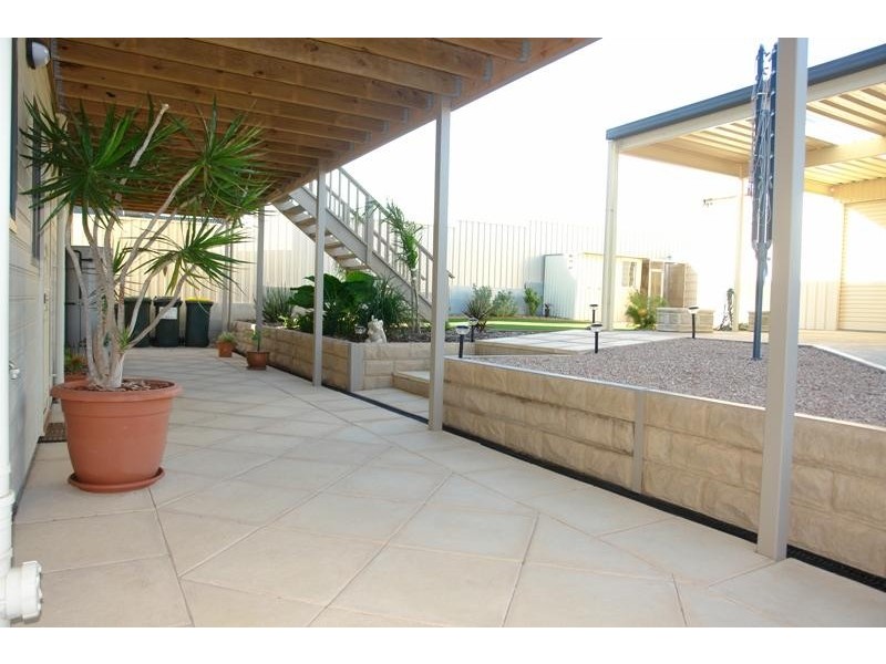 14 Sanders Street, Moonta Bay SA 5558