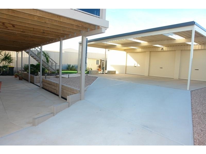 14 Sanders Street, Moonta Bay SA 5558