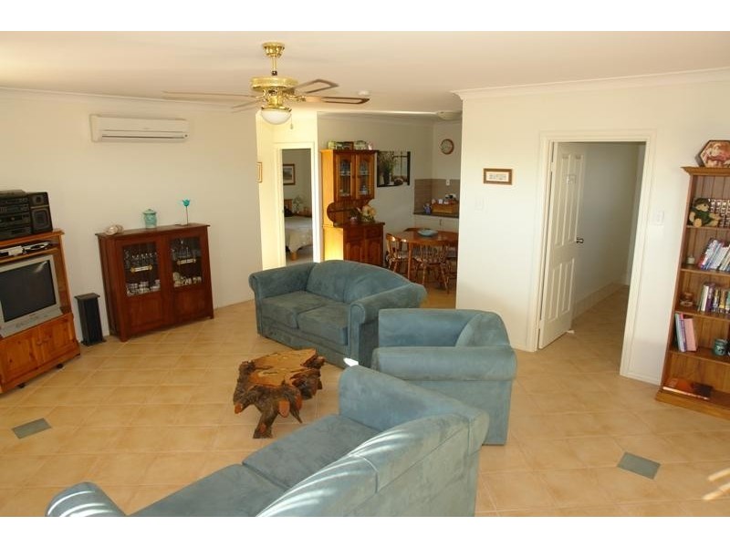 14 Sanders Street, Moonta Bay SA 5558