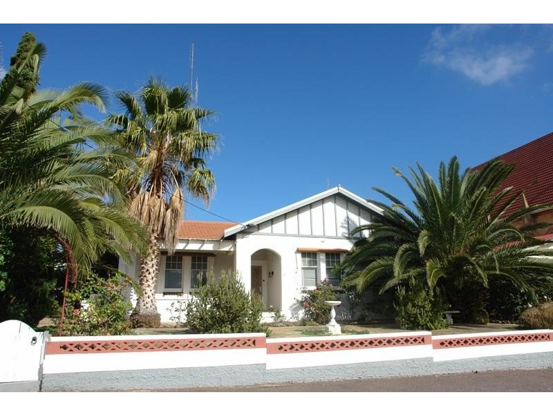 37 Robert Street, Moonta SA 5558