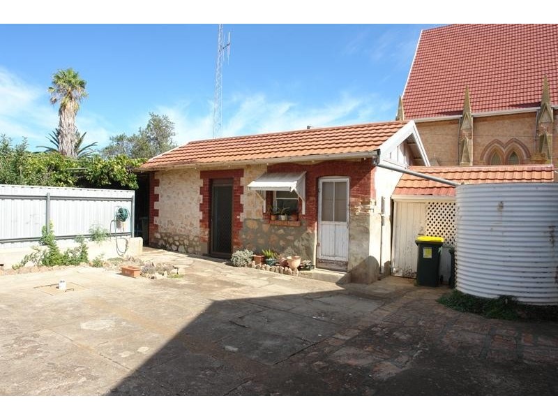 37 Robert Street, Moonta SA 5558