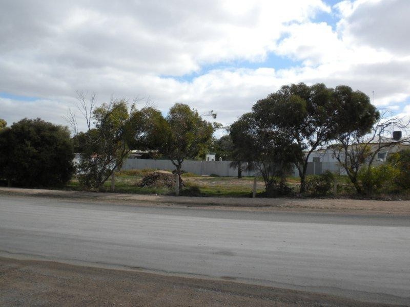 27 Gardner Street, Price SA 5570