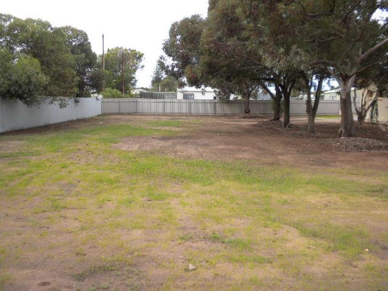 19 Devon Street, Port Clinton SA 5570