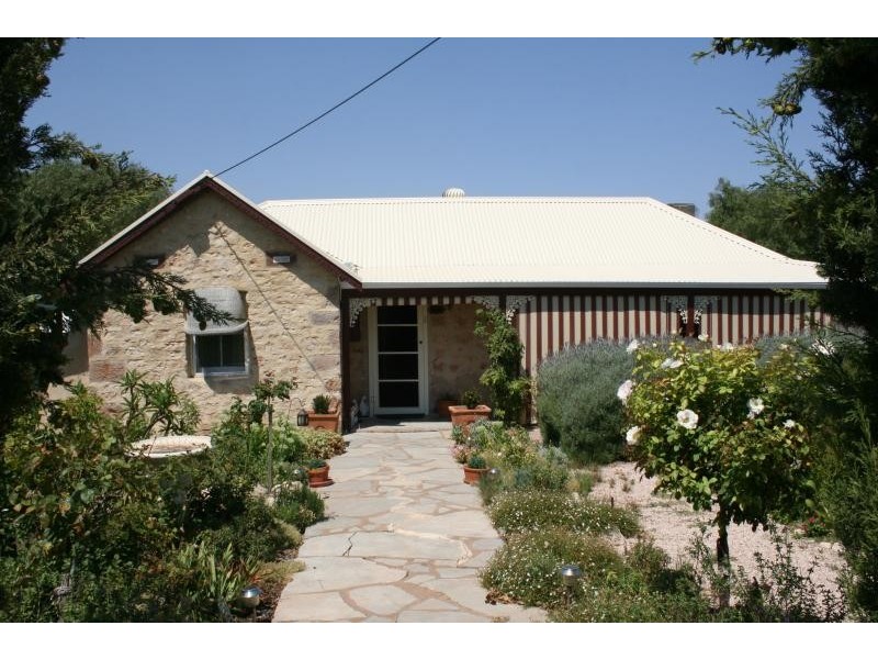 329 Derrington Terrace, East Moonta SA 5558