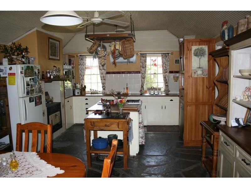 329 Derrington Terrace, East Moonta SA 5558