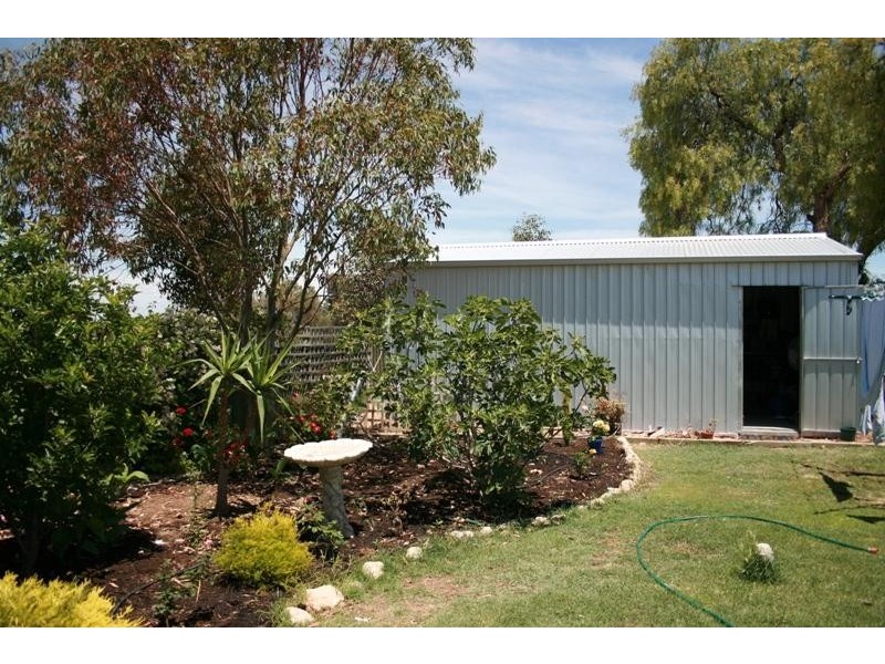 329 Derrington Terrace, East Moonta SA 5558