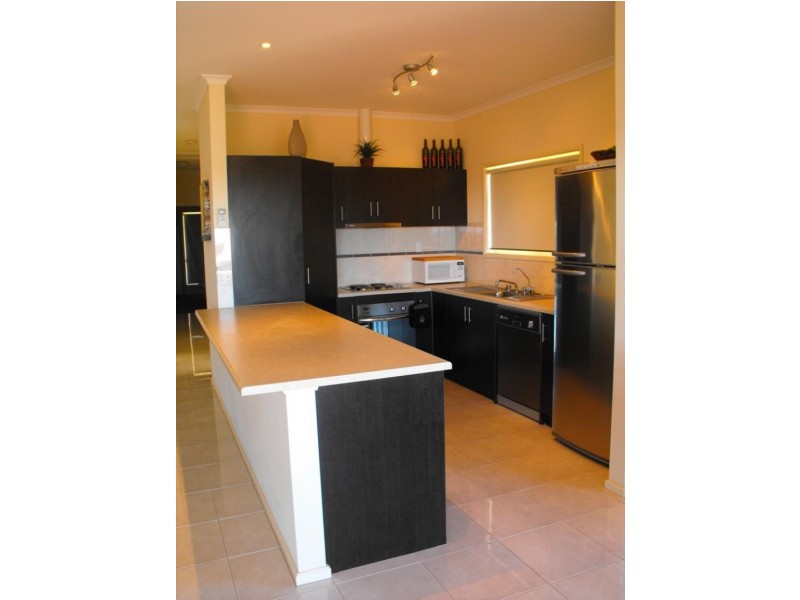 20 Seaview Road, Moonta Bay SA 5558