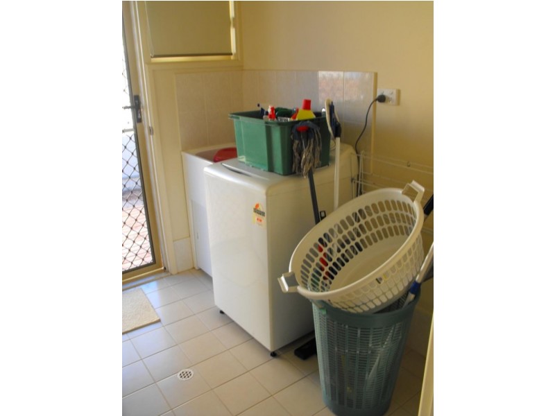 20 Seaview Road, Moonta Bay SA 5558