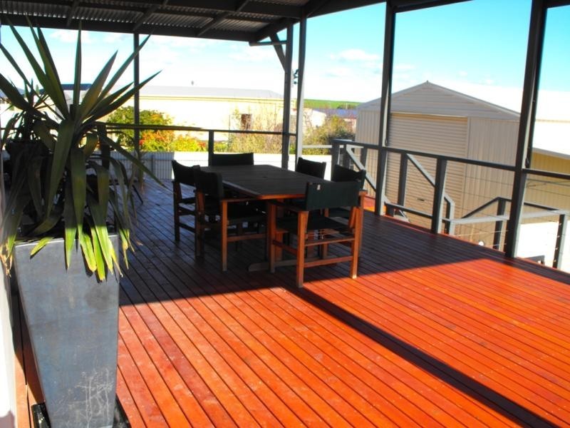 20 Seaview Road, Moonta Bay SA 5558