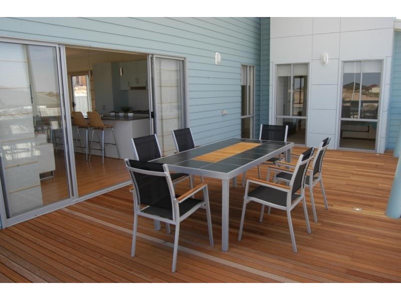 14 Trembath St, Moonta Bay SA 5558