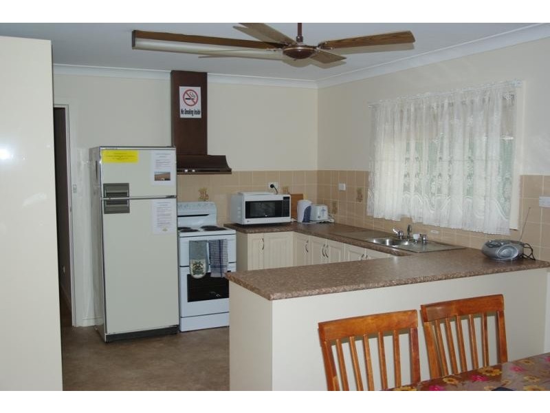 2 Richard St, Wallaroo SA 5556