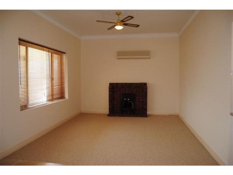 71 Owen Tce, Wallaroo SA 5556