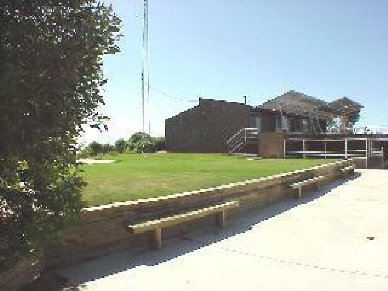 1 NORTH TERRACE, Moonta Bay SA 5558