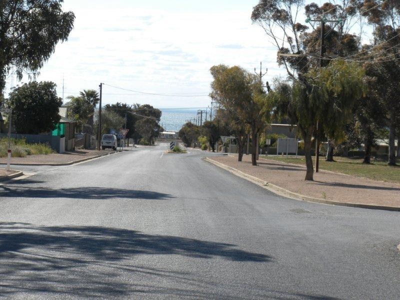 16 Ernest Tce, Wallaroo SA 5556