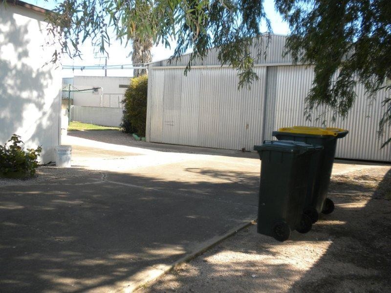 16 Ernest Tce, Wallaroo SA 5556