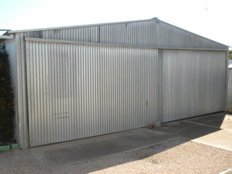 16 Ernest Tce, Wallaroo SA 5556
