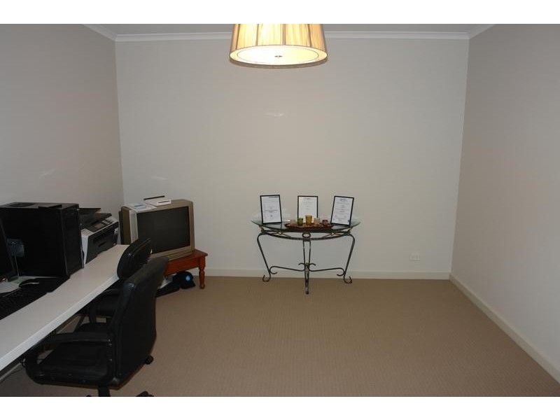 12 Bray Street, Moonta Bay SA 5558