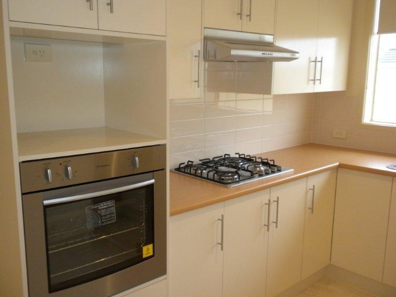 12 Albatross Street, Wallaroo SA 5556