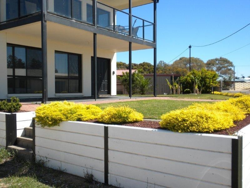 67 Snapper Road, Fisherman Bay SA 5522