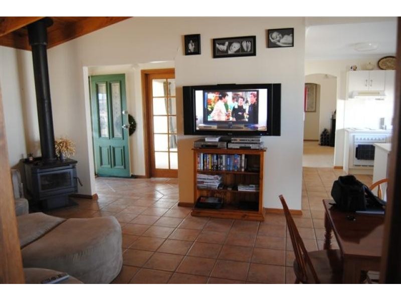 16 Reynolds Street, Moonta Bay SA 5558