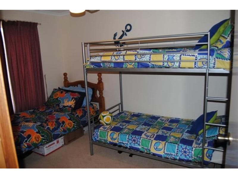 16 Reynolds Street, Moonta Bay SA 5558