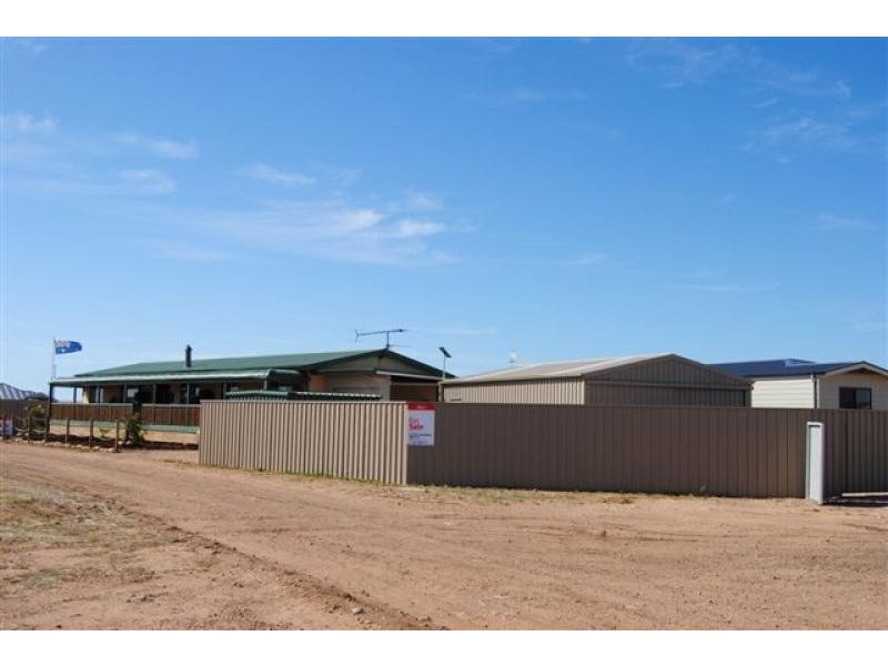 16 Reynolds Street, Moonta Bay SA 5558