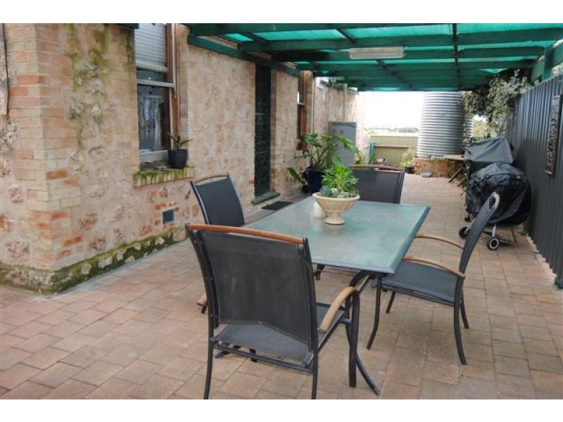 114 Narangga Tce, Moonta Bay SA 5558