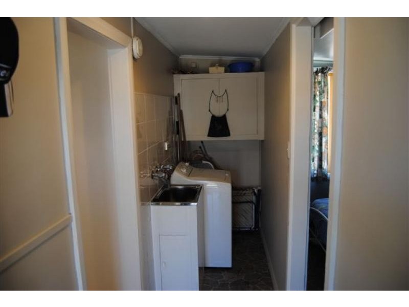 25 The  Parade, Clinton SA 5570